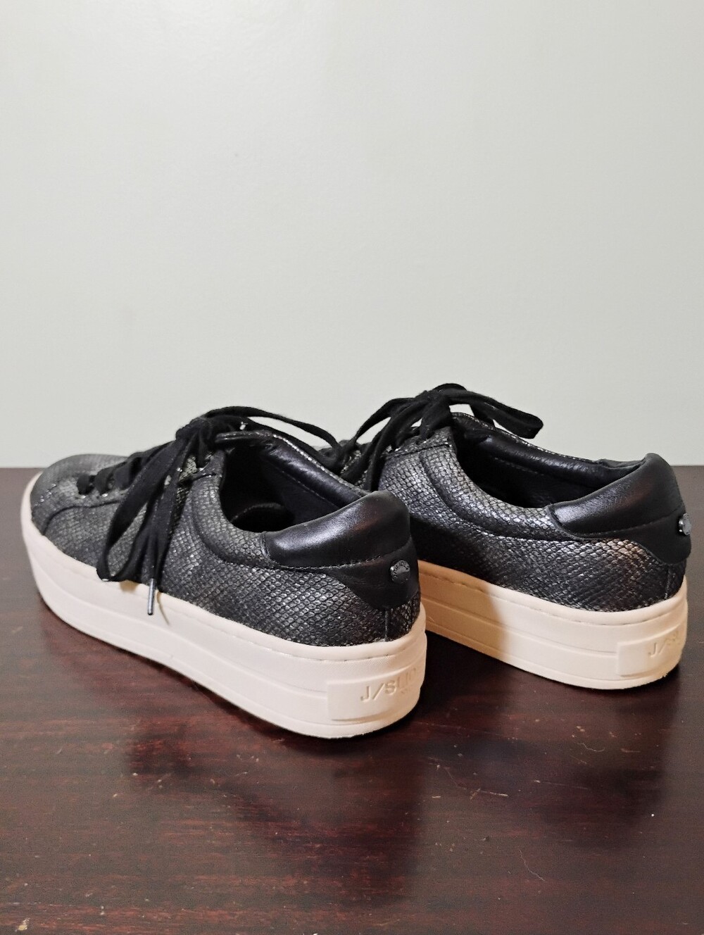 J/SLIDES NYC Metallic Snakeskin Platform Sneakers - Size 7.5 - Picture 7 of 10